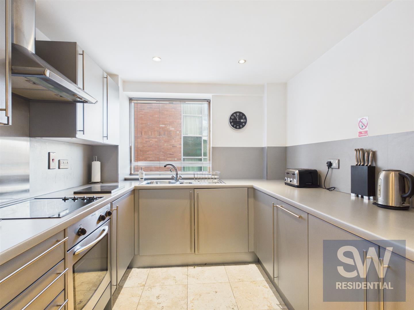 2 bed property in The Quays, Leeds